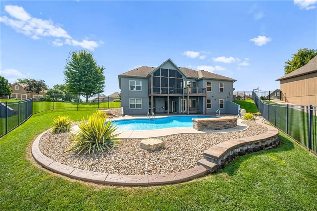 Photo 40 of 51 - 22702 E 41st Terrace, Independence, MO 64015