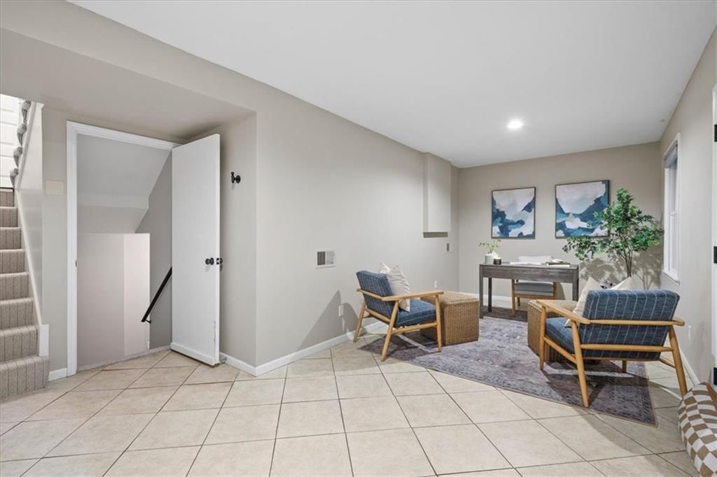 9410 Greenway Lane — photo 21