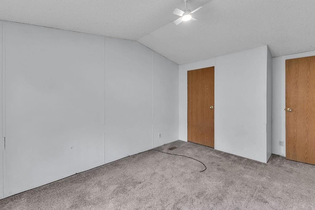 309 E Walnut Avenue — photo 9