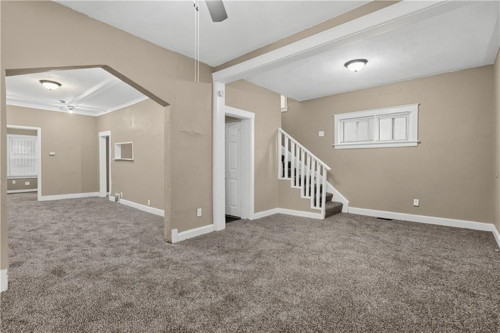 3005 E 32nd Street — photo 10
