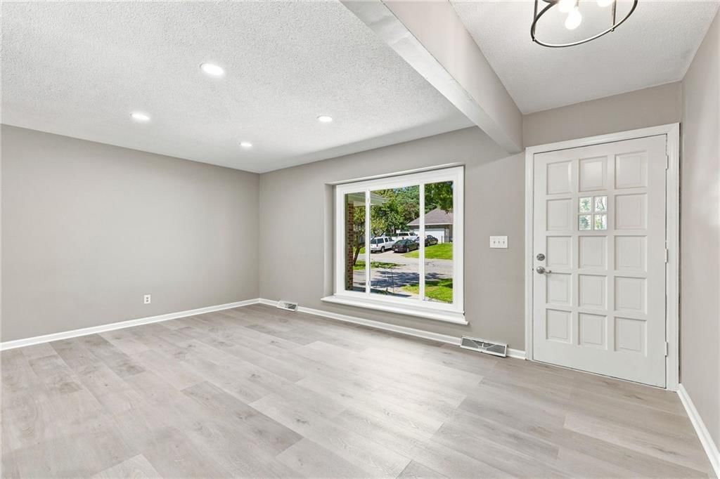 11717 W 53RD Street — photo 5