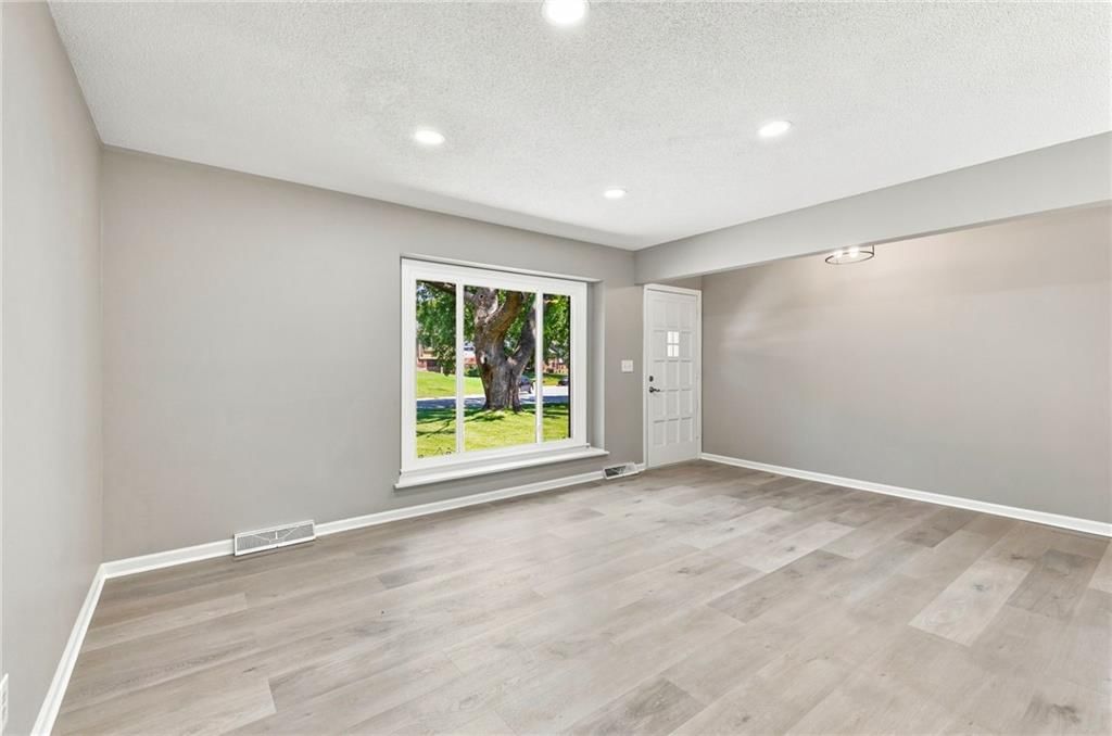 11717 W 53RD Street — photo 8