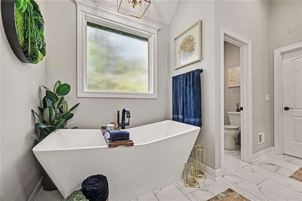5507 NW 111th Place — photo 25