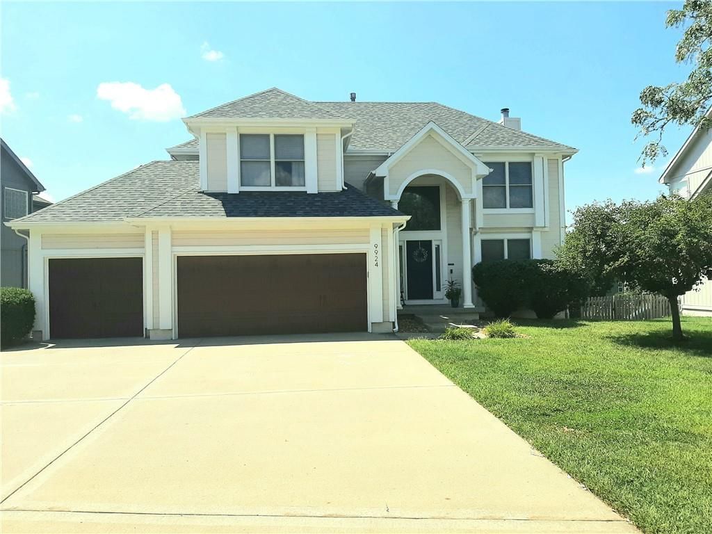 9924 N Marsh Avenue, Kansas City, MO