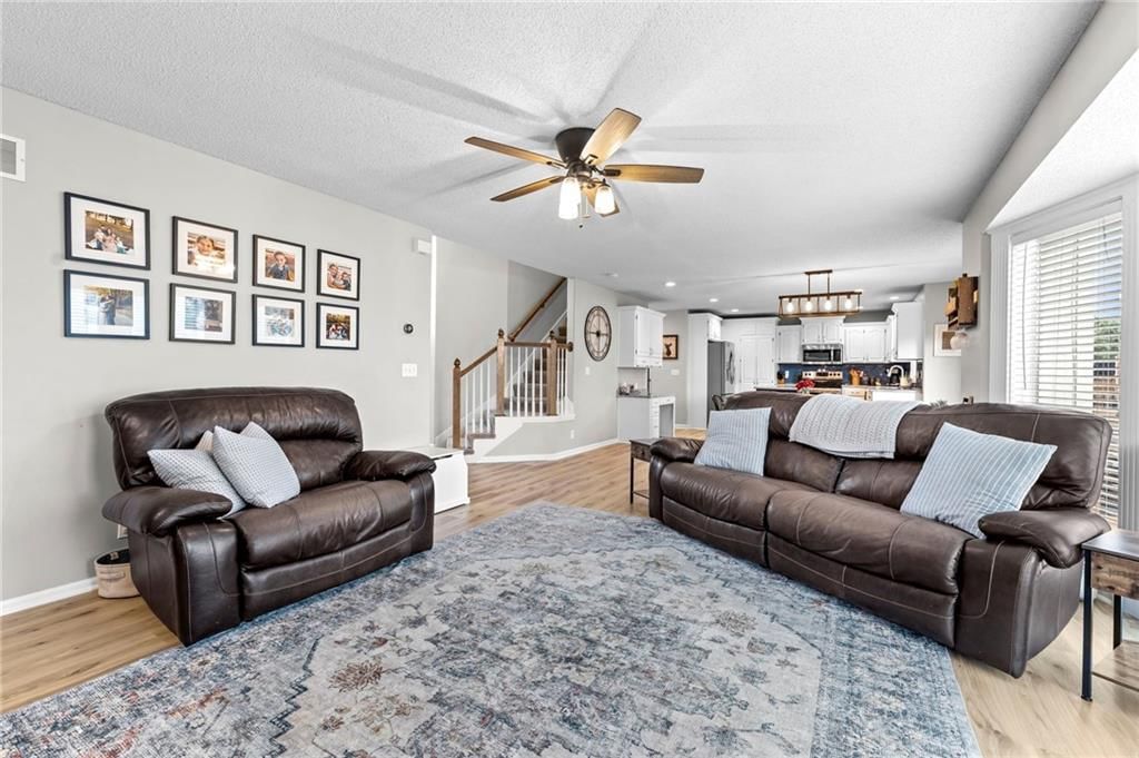 Photo 9 of 46 - 9924 N Marsh Avenue, Kansas City, MO 64157