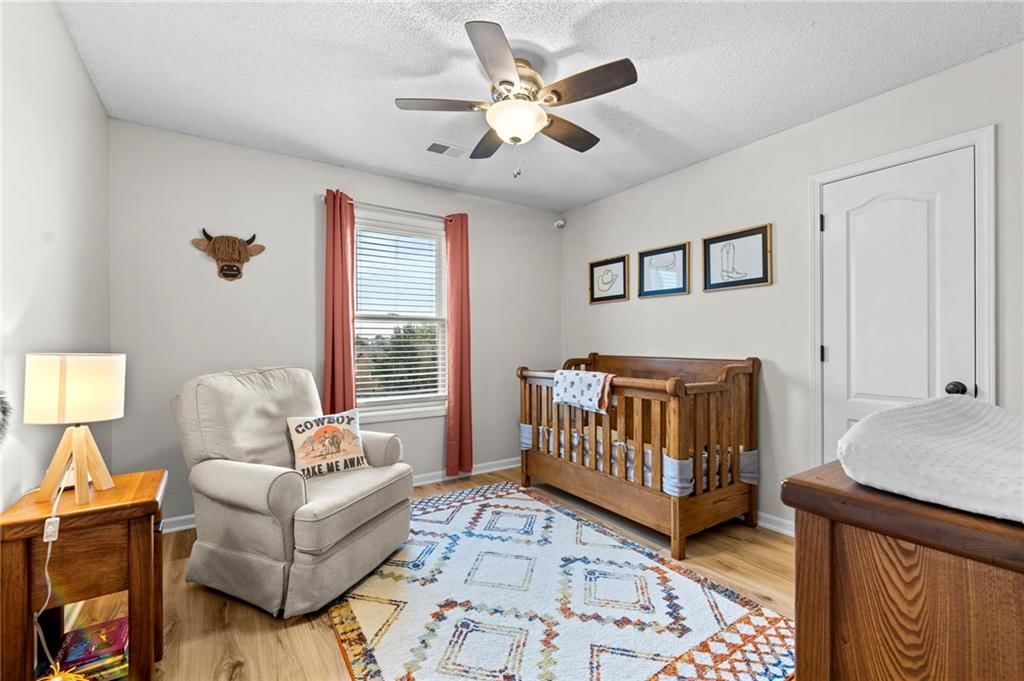 Photo 26 of 46 - 9924 N Marsh Avenue, Kansas City, MO 64157