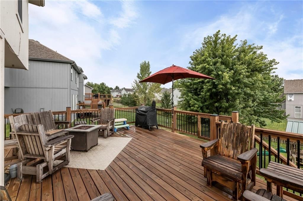 Photo 46 of 46 - 9924 N Marsh Avenue, Kansas City, MO 64157
