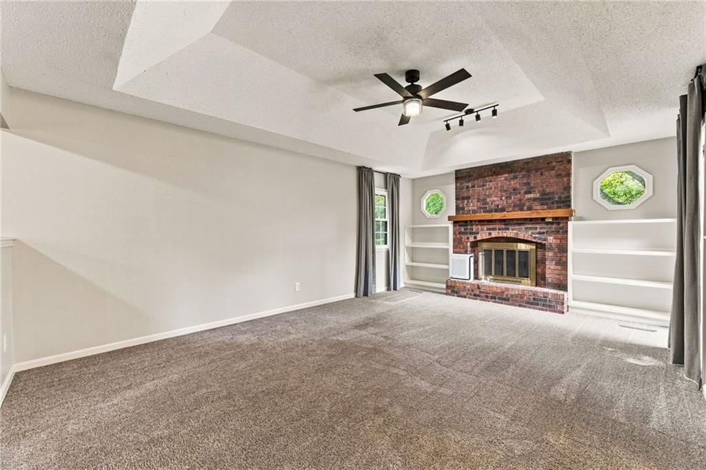 633 Clubhouse Drive — photo 19