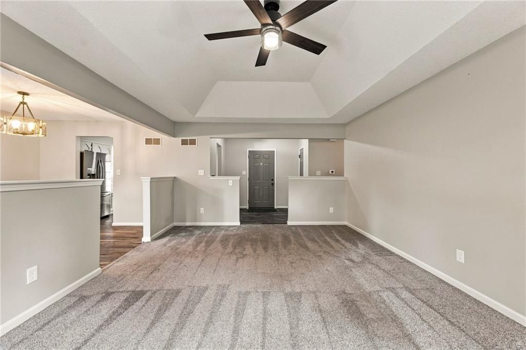 633 Clubhouse Drive — photo 23