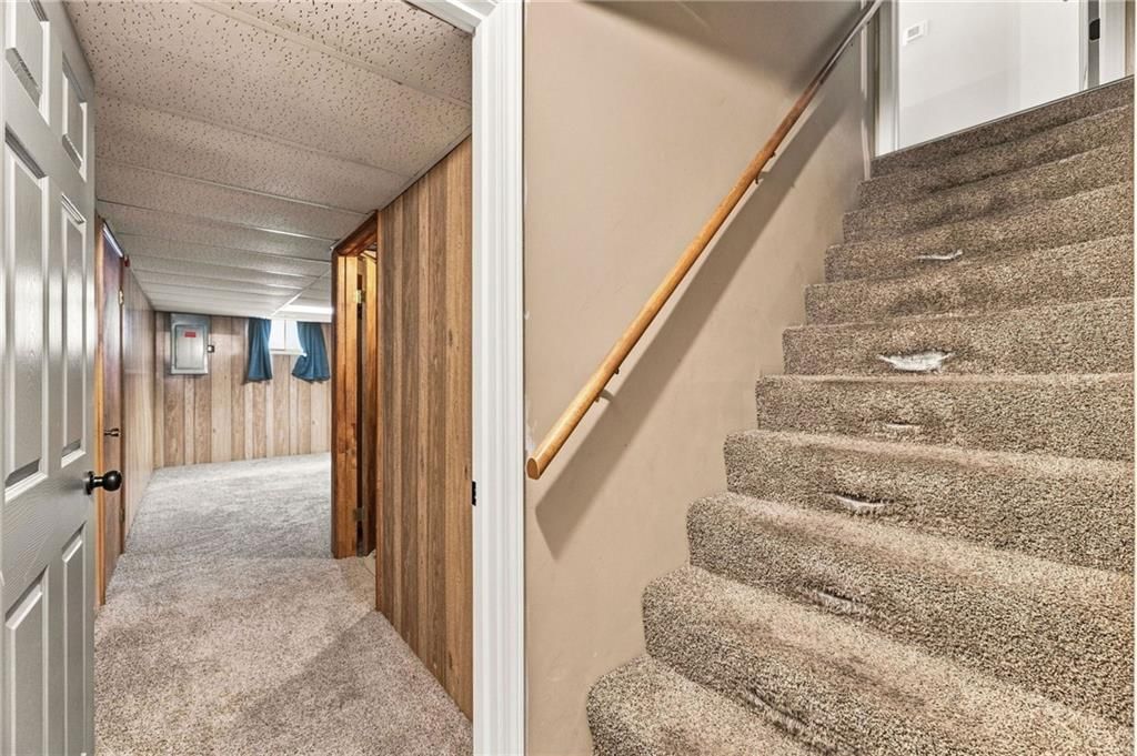 633 Clubhouse Drive — photo 38