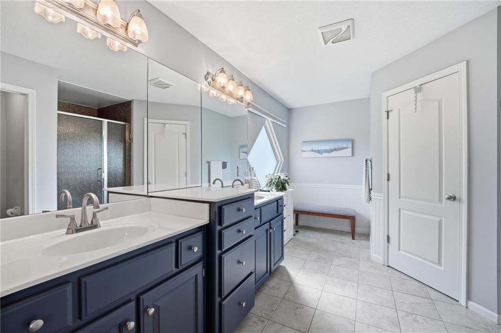 Photo 30 of 72 - 615 Johnston Parkway, Raymore, MO 64083