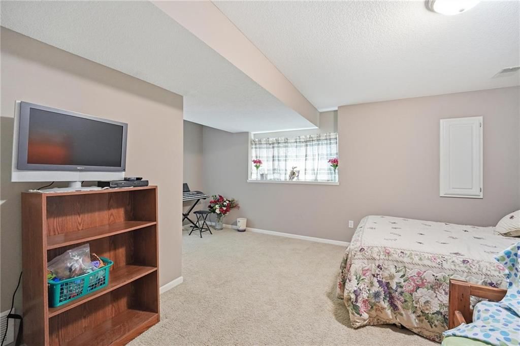 Photo 47 of 72 - 615 Johnston Parkway, Raymore, MO 64083