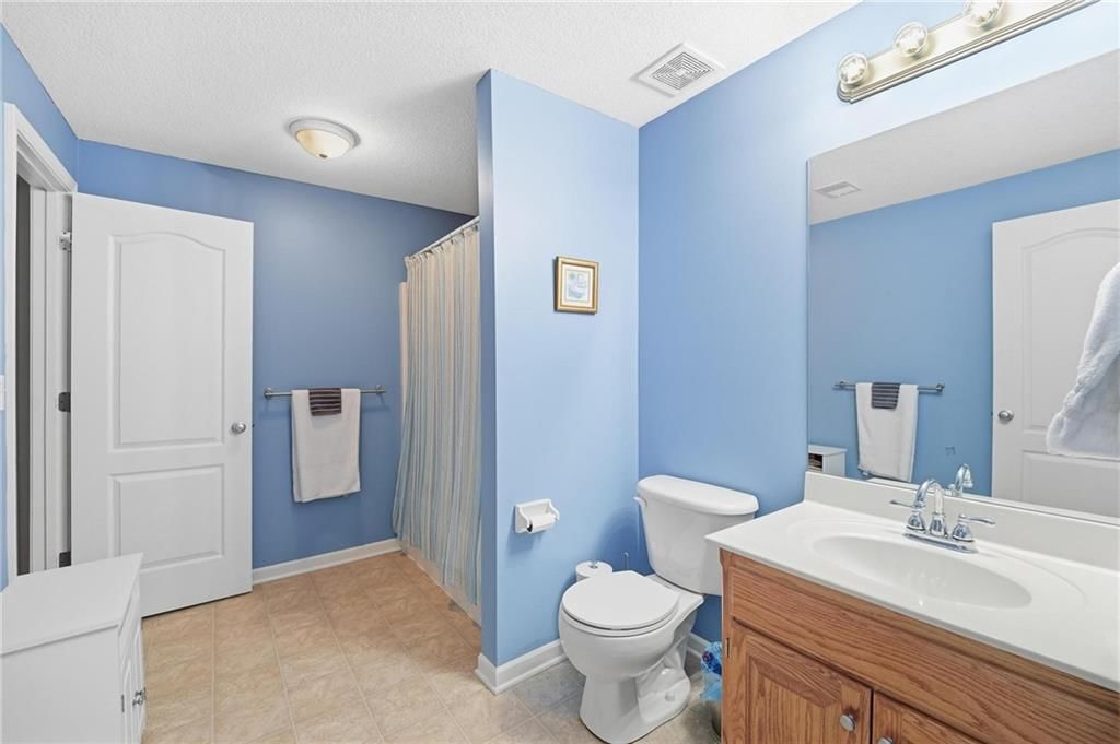 Photo 44 of 72 - 615 Johnston Parkway, Raymore, MO 64083