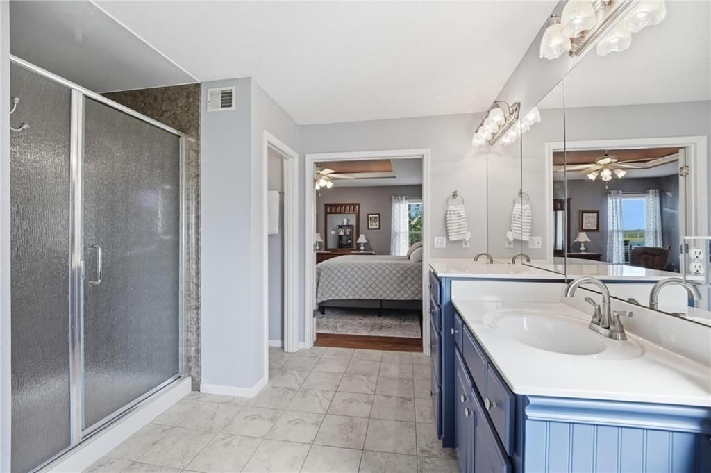 Photo 33 of 72 - 615 Johnston Parkway, Raymore, MO 64083