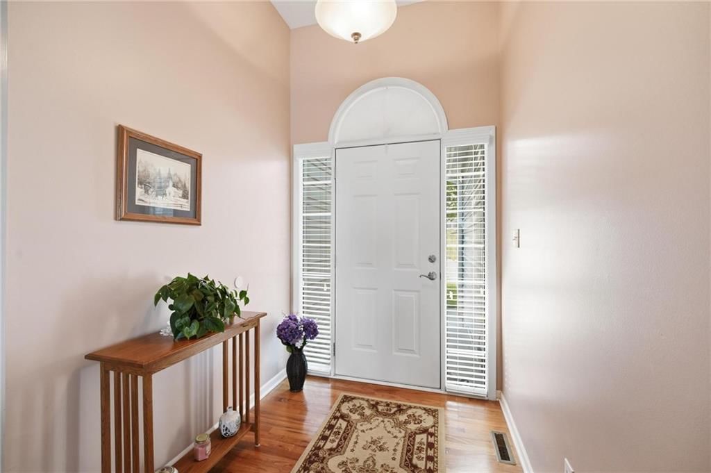 Photo 6 of 72 - 615 Johnston Parkway, Raymore, MO 64083