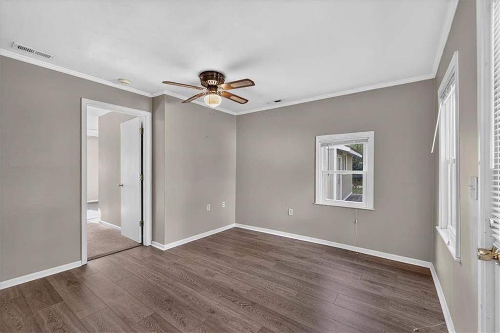 Photo 19 of 51 - 11501 W 68th Street, Shawnee, KS 66203