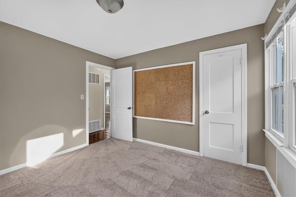 Photo 30 of 51 - 11501 W 68th Street, Shawnee, KS 66203