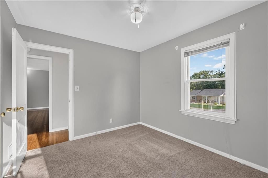Photo 36 of 51 - 11501 W 68th Street, Shawnee, KS 66203