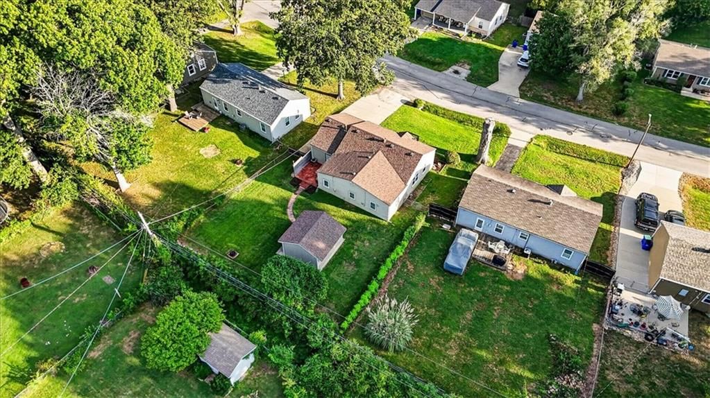 Photo 49 of 51 - 11501 W 68th Street, Shawnee, KS 66203
