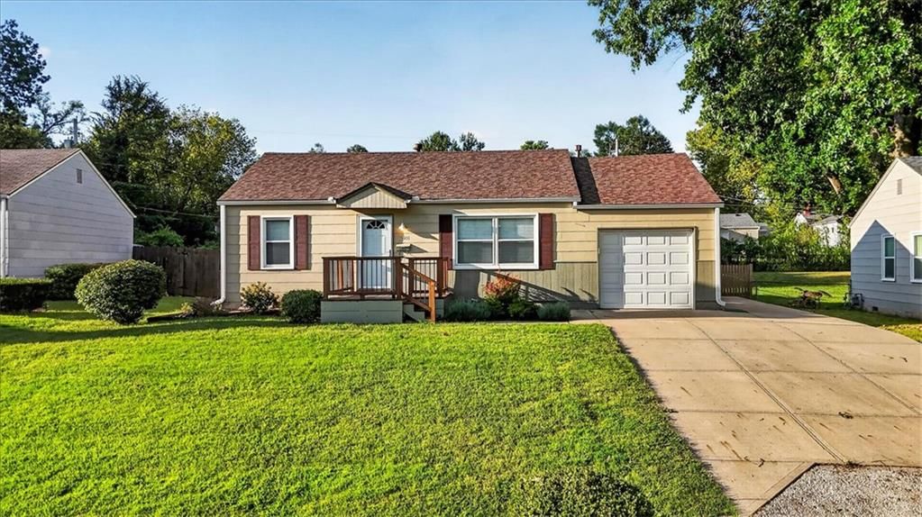11501 W 68th Street, Shawnee, KS