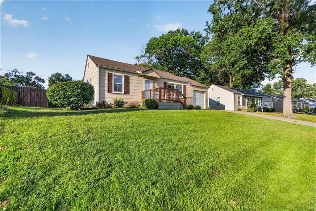 Photo 51 of 51 - 11501 W 68th Street, Shawnee, KS 66203