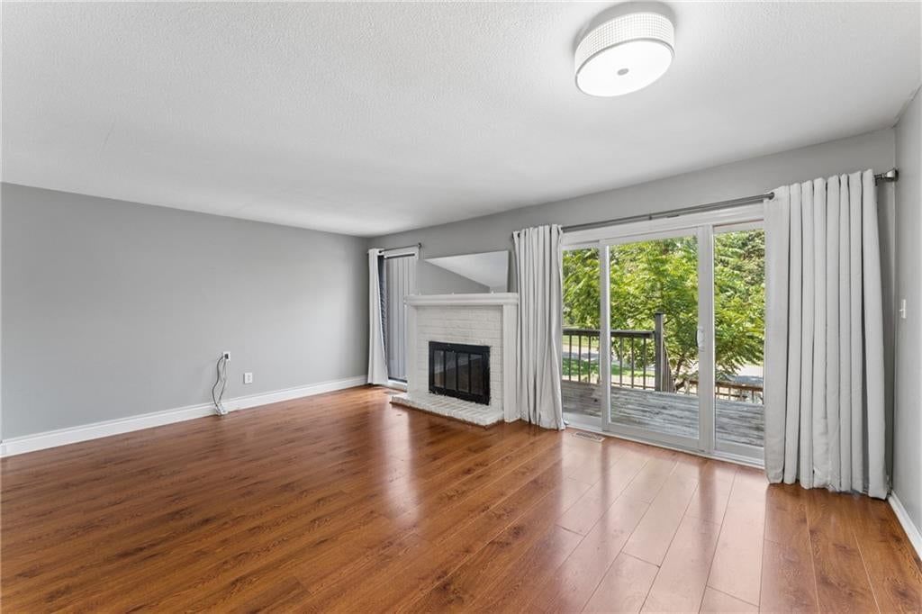 6024 N Kansas Avenue, Kansas City, MO: listing photo 3