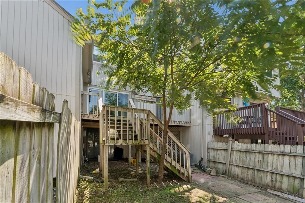 Photo 40 of 52 - 6024 N Kansas Avenue, Kansas City, MO 64119