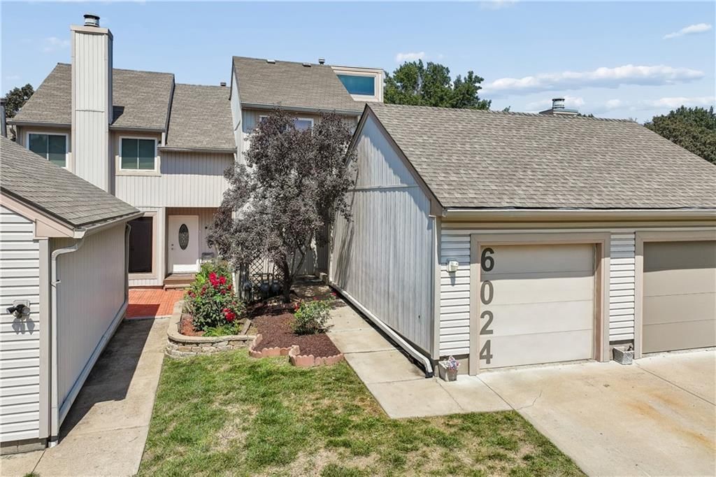 Photo 45 of 52 - 6024 N Kansas Avenue, Kansas City, MO 64119
