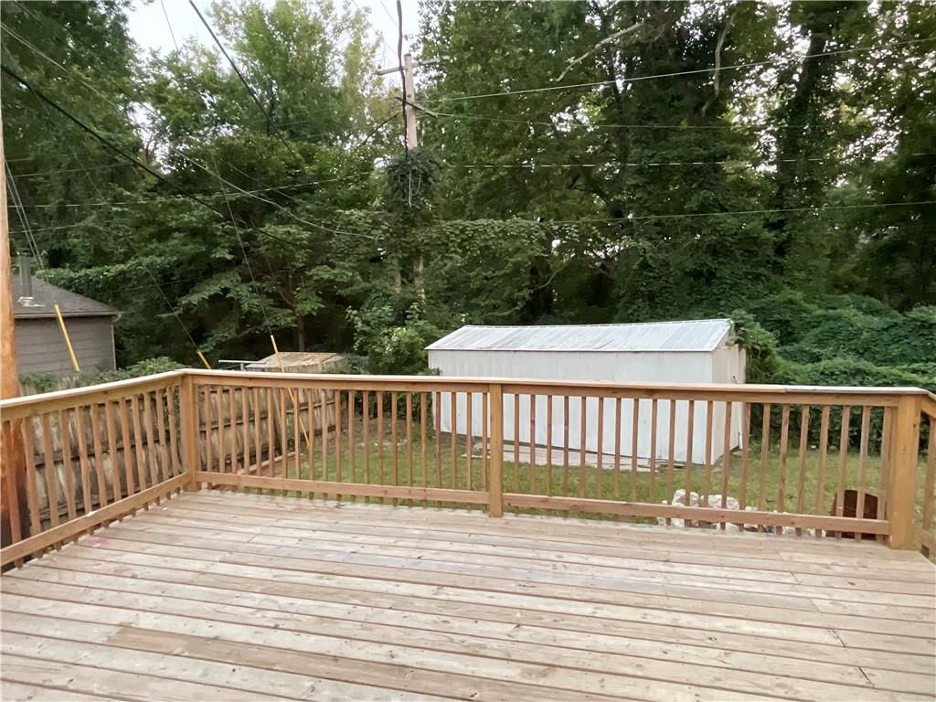 Photo 5 of 20 - 1111 NE 43rd Street, Kansas City, MO 64116