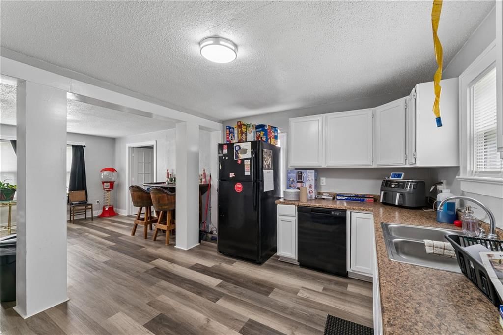 2311 E 73rd Street — photo 15