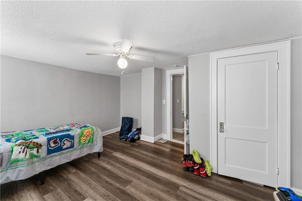 2311 E 73rd Street — photo 25