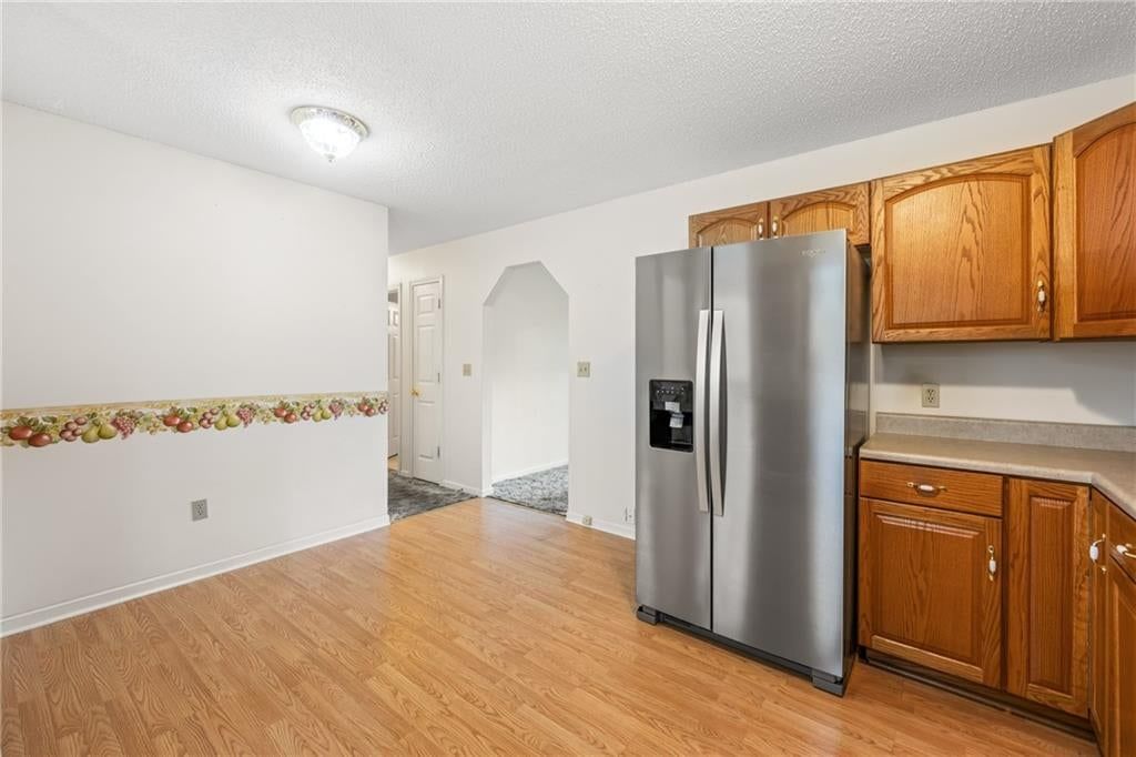 1207 Saint Paul Avenue — photo 11
