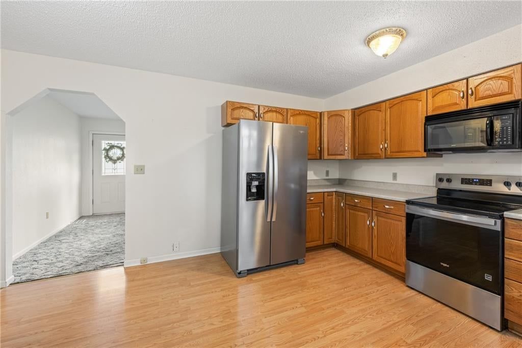 1207 Saint Paul Avenue — photo 13