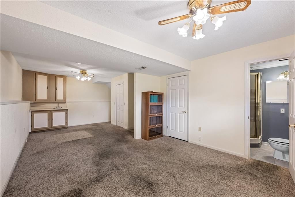 1207 Saint Paul Avenue — photo 25