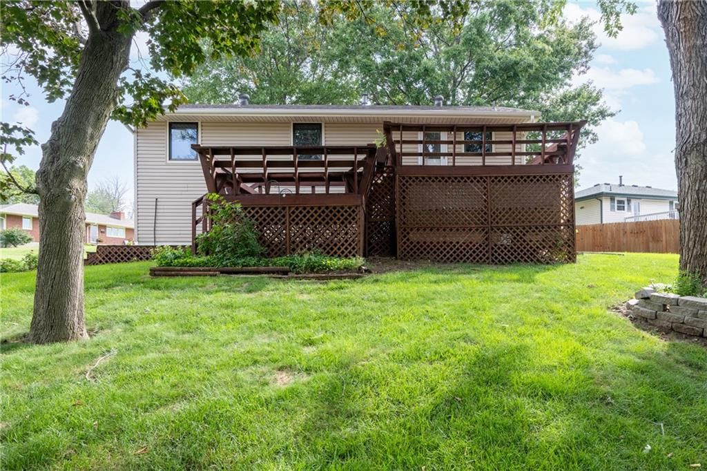 1207 Saint Paul Avenue — photo 40