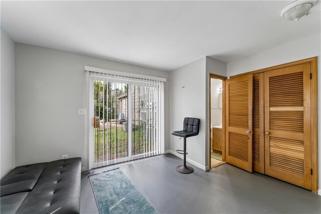 7110 VIRGINIA Avenue — photo 37