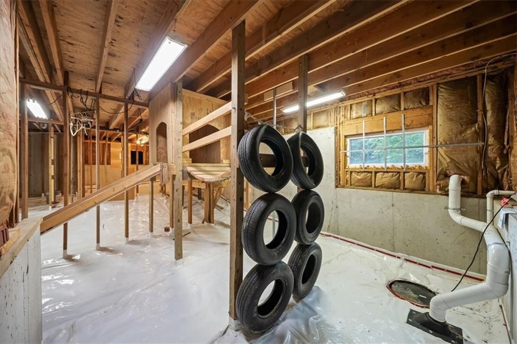 112 W 123rd Terrace — photo 31
