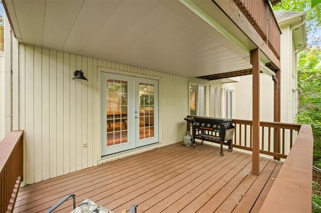 112 W 123rd Terrace — photo 36