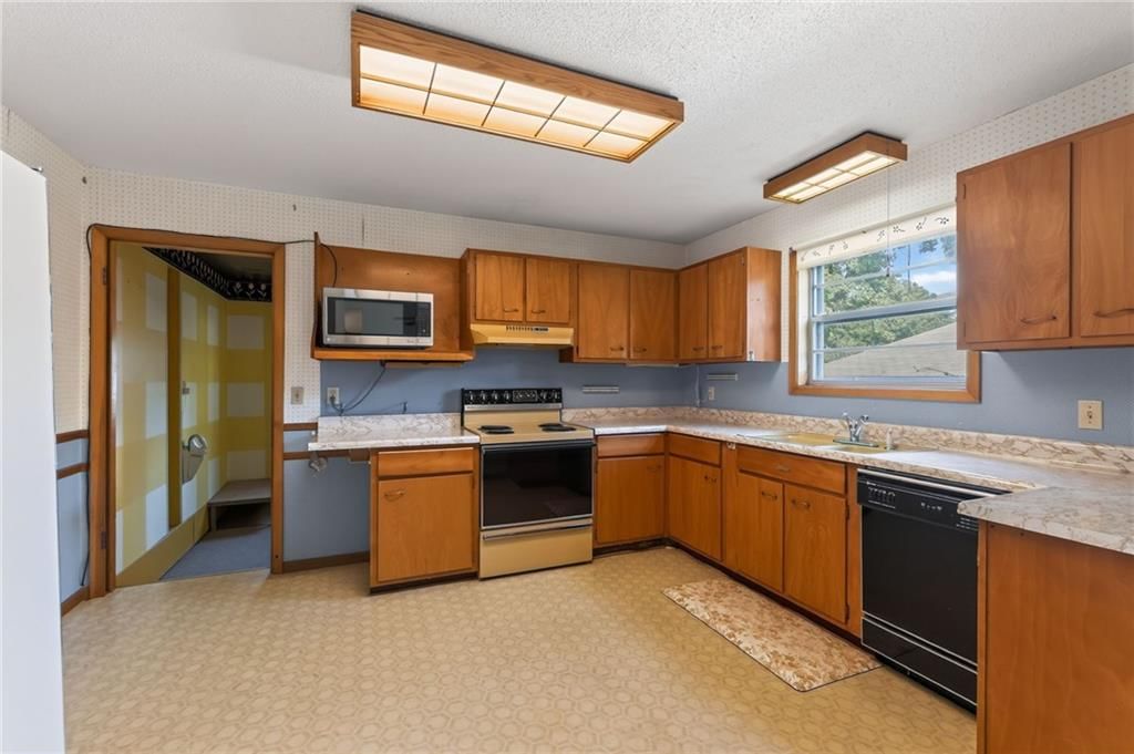 8204 NE 53rd Street — photo 24
