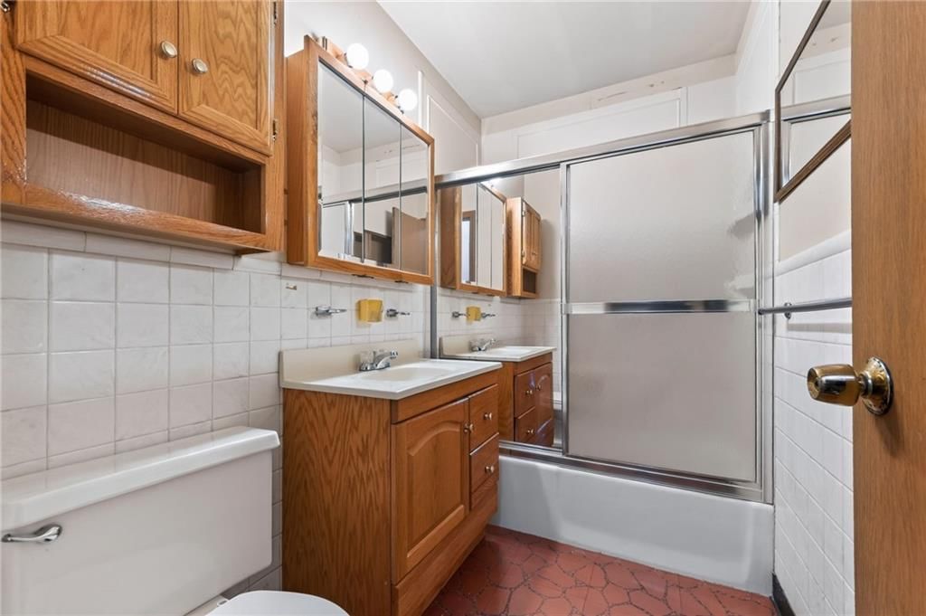 8204 NE 53rd Street — photo 34