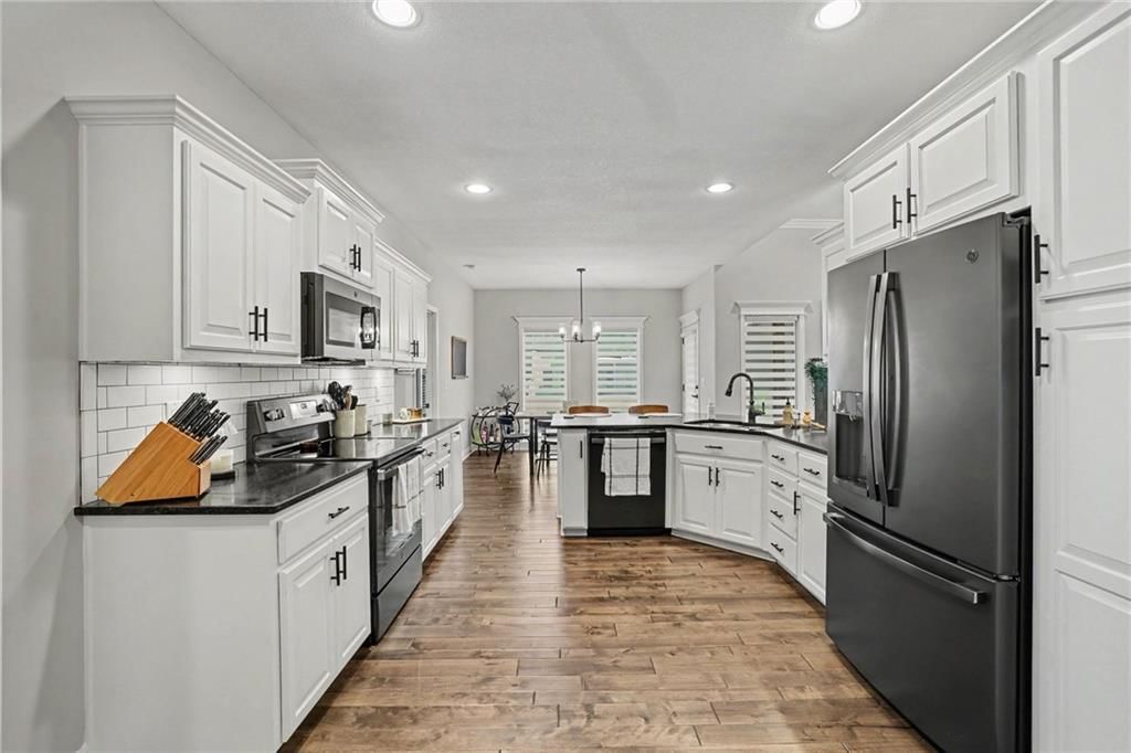 10931 N Bristol Avenue — photo 11