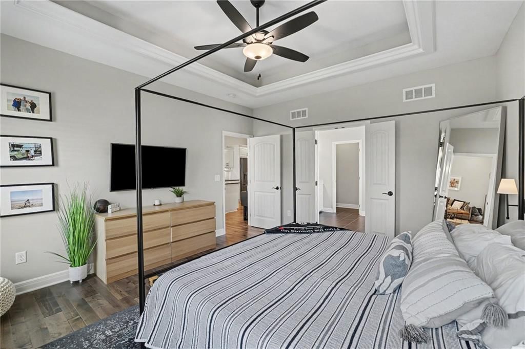 10931 N Bristol Avenue — photo 15