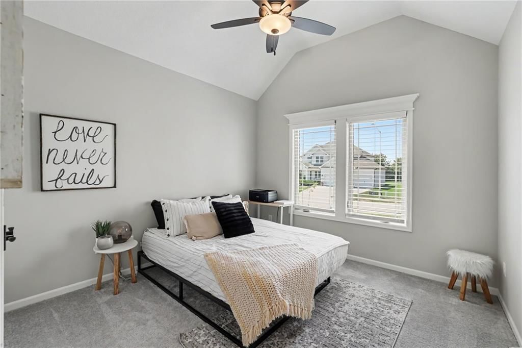 10931 N Bristol Avenue — photo 17