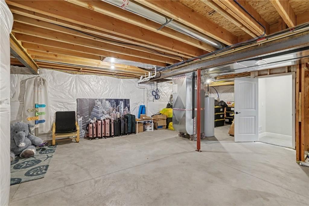 10931 N Bristol Avenue — photo 23