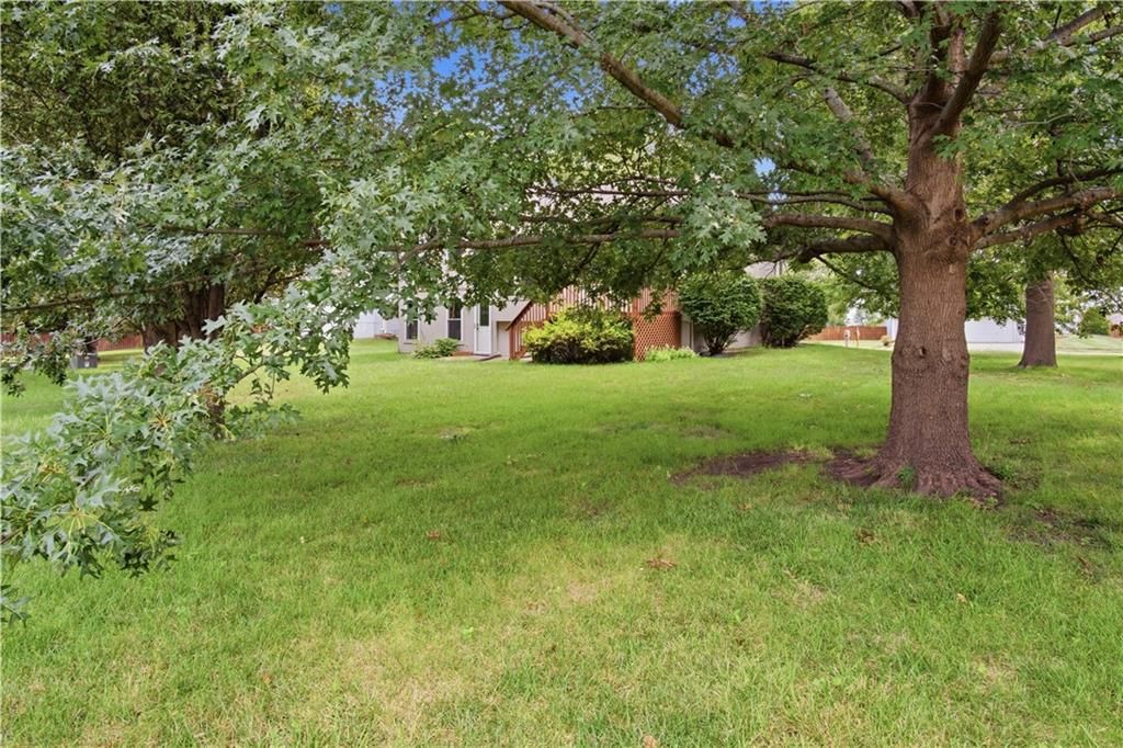 Photo 38 of 38 - 201 Mesa Drive, Smithville, MO 64089