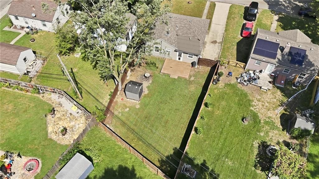 711 NE 45th Street — photo 38