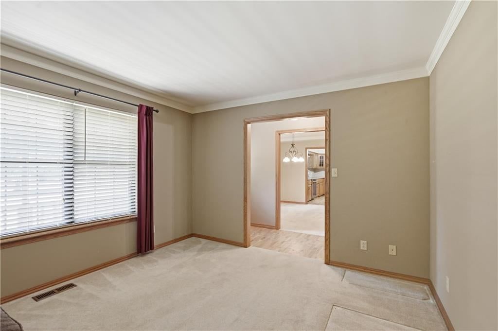 136 Westfield Road — photo 5