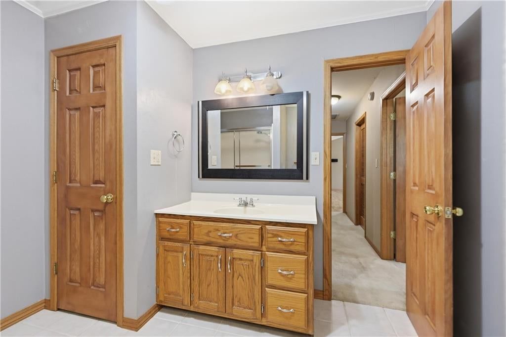 136 Westfield Road — photo 37