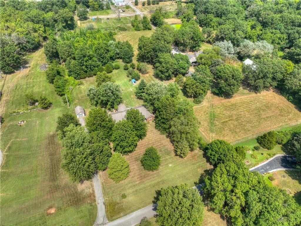 136 Westfield Road — photo 47