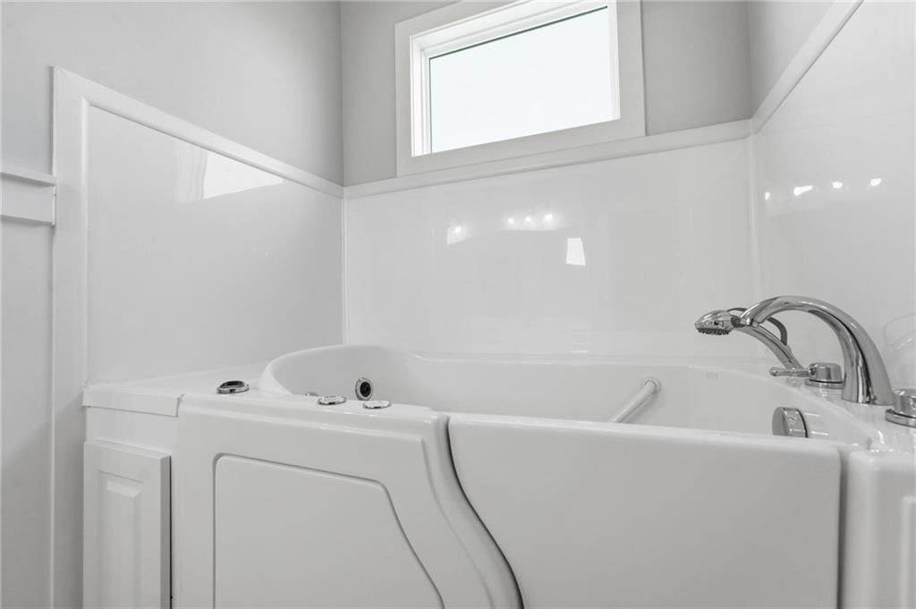 Photo 24 of 54 - 9436 Aurora Street, Lenexa, KS 66220